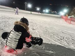 -中旅松花湖滑雪场