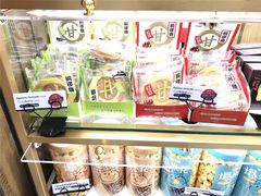 零售区-TOUCH泰奇(宝杨宝龙广场店)