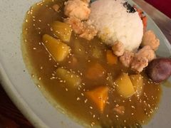 咖喱鸡肉饭-白石の深夜食堂(宝龙店)