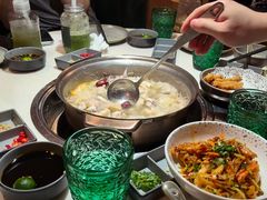 -喃喃椰·糟粕醋·椰子鸡火锅(七堡花园店)