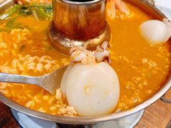-Show Neua Thai Street Food