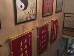 -莱蔻·圣灸堂·推拿艾灸(天山店)