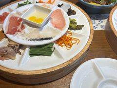 -芸南道·过桥米线(昆明老街旗舰店)