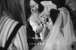 -花轿喜屋婚礼策划