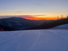 -丝绸之路山地度假区滑雪场