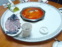 -聚黔堂凯里酸汤鱼美食店