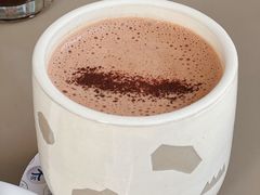 喝巧克力-大小咖啡 BigSmallCoffee(麦子店)