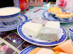 -捷信牛奶甜品世家(学府店)