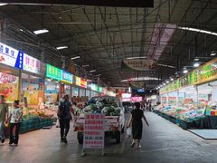-曼阁市场水果批发市场