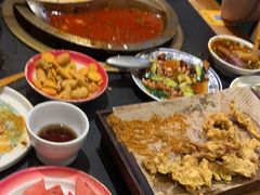 -沸炉重庆老火锅(军事博物馆店)