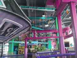 -欧酷世界动力星球(王府井奥莱UP TOWN店)