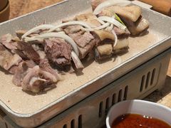 手抓羊肉-耶里夏丽·丝路新疆菜·清真食品(徐汇南丹东路臻选店)