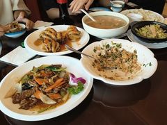 -喜乐餐厅•灯笼虾球首创者•本地小海鲜(二马路店)