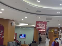 -雅悦齿科(顾村公园店)