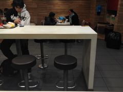 -麦当劳(虹梅路地铁站店)
