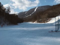 -亚布力新体委滑雪场