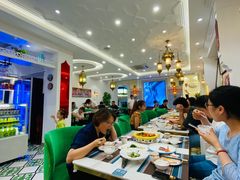 大堂-石榴花新疆清真餐厅(莫愁湖店)
