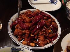 宫保鸡丁味辣炒鸡-倾城