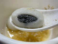 桂花醪糟黑芝麻汤圆-魏家凉皮(文景路店)