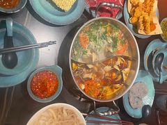 -老城鲜·小海鲜贝贝煲火锅(壹方城店)