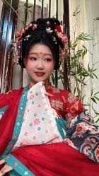 -汉仪华裳汉服馆(打浦桥店)