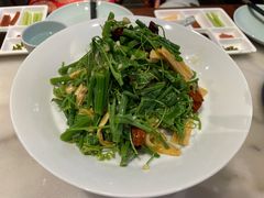 炝腐竹丝瓜尖-鸭匠食府·挂炉烤鸭·新京菜(阜成路店)