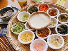 -包整·丝娃娃(一览甲秀楼风景店)