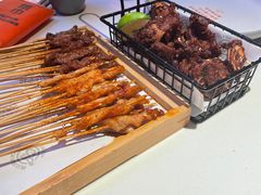 -鸣记脆皮烤鱼·海鲜烤鱼(三八广场店)