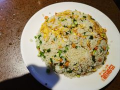 胡萝卜丁蛋炒饭-巴倒烫陆派火锅山庄(南山总店)