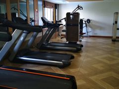 -绿岛汤泉韩式休闲会所