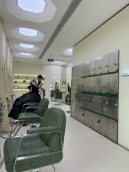 -八佰伴8008星级形象店