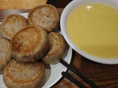 -清真吴记门钉肉饼·喜多利