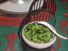 香椿鲜桃仁-九十九顶毡房(阜石路店)