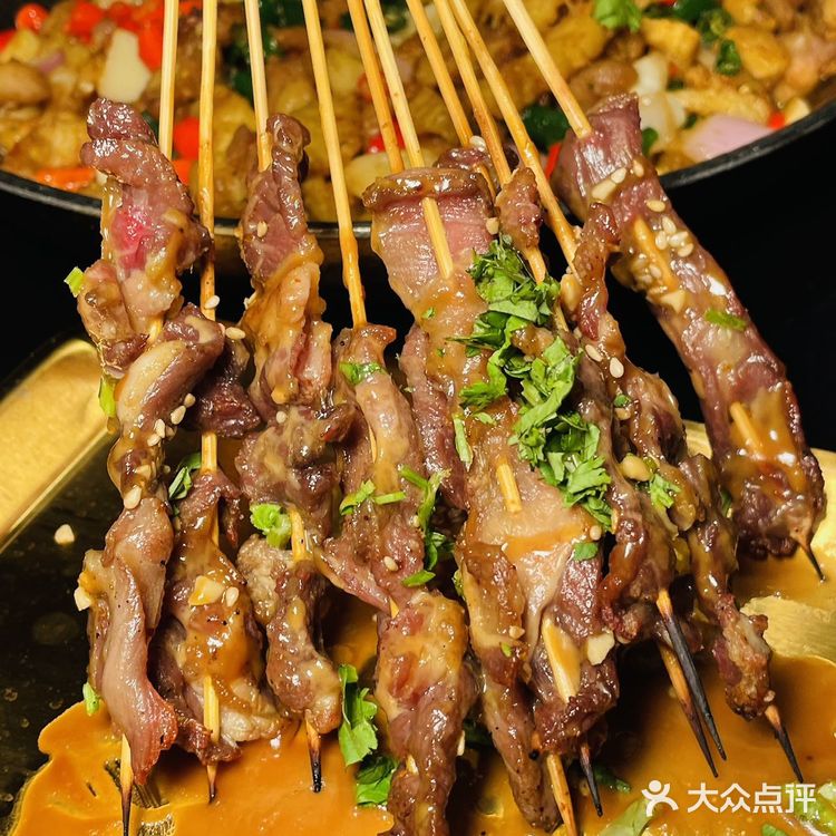 救命!被朋友按头安利的何师烧烤,聚会直接杀疯