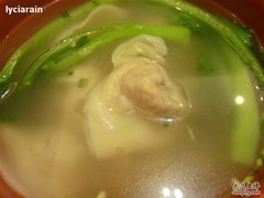 顶汤海鲜云吞-一品粤珍轩(吴中路店)