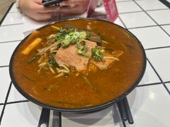 -肥汁米蘭香港米线(长宁来福士店)