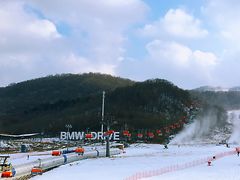 -中旅松花湖滑雪场