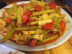 -二孃鸡爪爪(东郊记忆店)