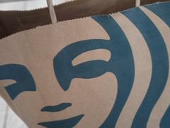 -星巴克(北京远大路金源燕莎店)