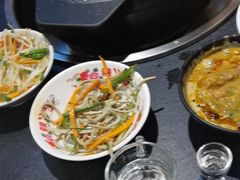 -沸炉重庆老火锅(军事博物馆店)