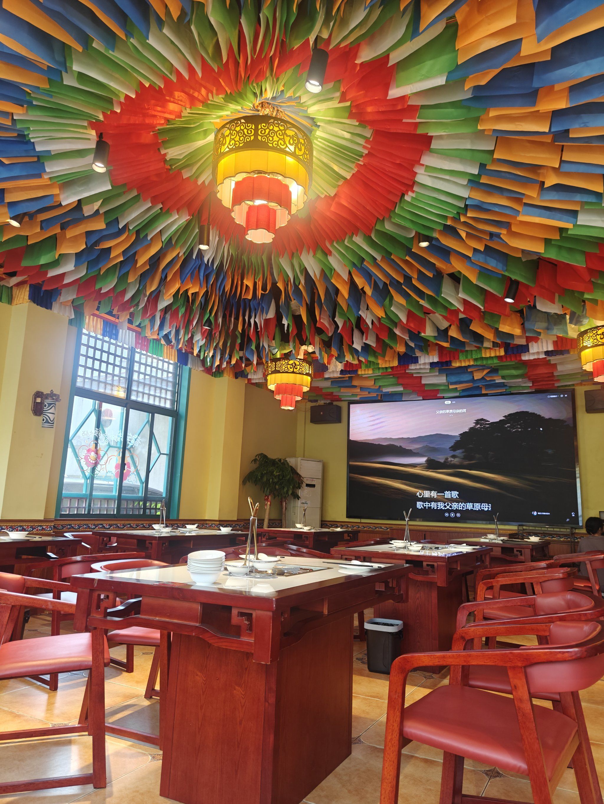 西藏耗牛肉火锅
还行
肯定不能和