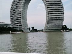 -湖州太湖旅游度假区-月亮广场