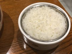 米饭-渝是乎川渝小炒(新世界百货望京店)