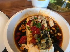 浇汁皮蛋豆腐-小厨娘淮扬菜(清江苏宁广场店)