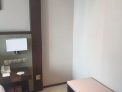 -深圳湾科技园丽雅查尔顿酒店