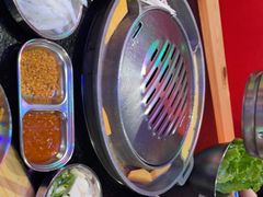 -哈哈碳都·牛肋条无限自助烤肉(宝龙店)