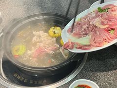 -野迹·石橄榄鸡·烧烤(新洲店)