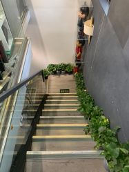 -Miracle集简美发沙龙