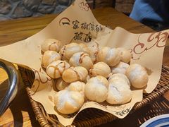 破店炸汤团-破三川·新川菜(静安大融城店)