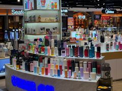 -丽达购物中心(崂山店)